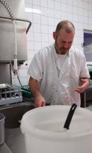 Hotel-du-Parc-Lons-le-Saunier-cuisine-005